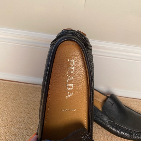 Lightly worn black leather Prada women’s loafers. - Picture 7 of 7